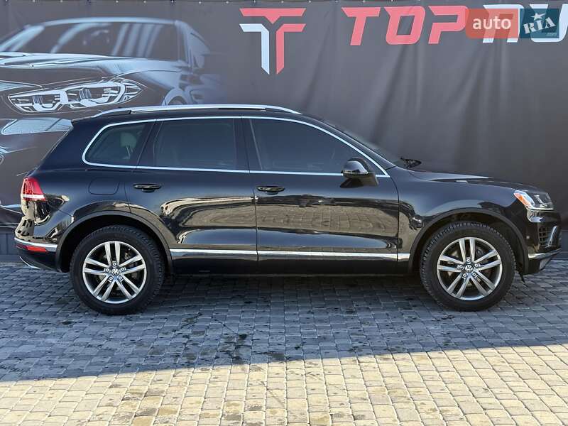 Позашляховик / Кросовер Volkswagen Touareg 2016 в Львові фото 12 Позашляховик / Кросовер Volkswagen Touareg 2016 в Львові