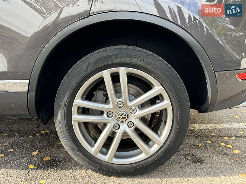 Внедорожник / Кроссовер Volkswagen Touareg 2011 в Смеле фото 22 Внедорожник / Кроссовер Volkswagen Touareg 2011 в Смеле