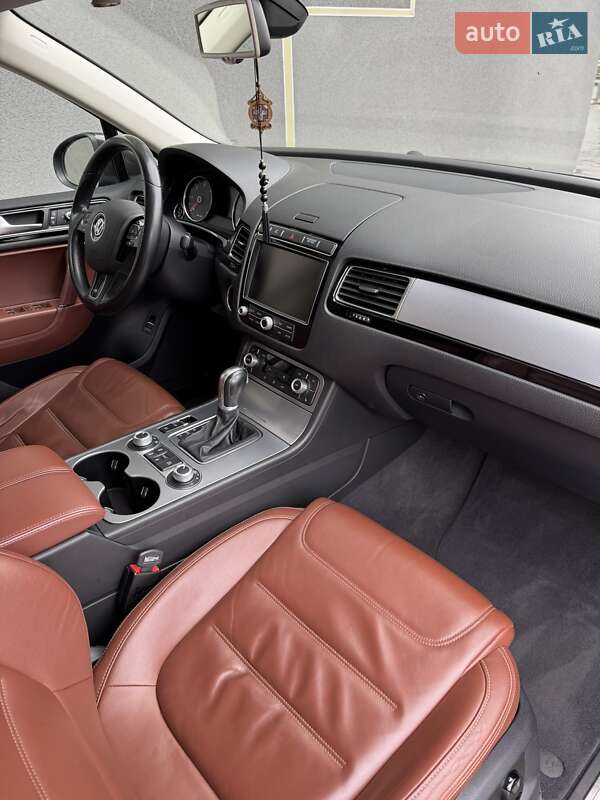 Позашляховик / Кросовер Volkswagen Touareg 2015 в Вінниці фото 13 Позашляховик / Кросовер Volkswagen Touareg 2015 в Вінниці