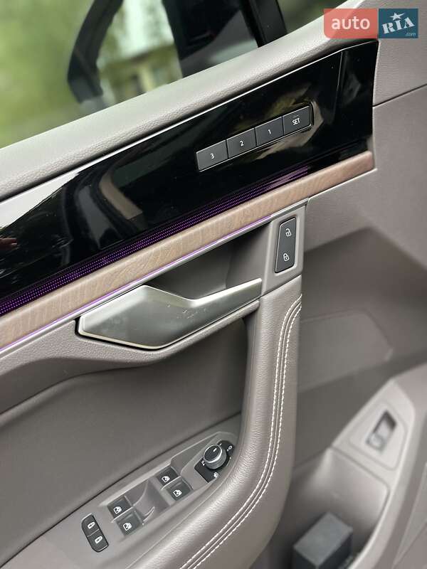 Внедорожник / Кроссовер Volkswagen Touareg 2018 в Одессе фото 15 Внедорожник / Кроссовер Volkswagen Touareg 2018 в Одессе