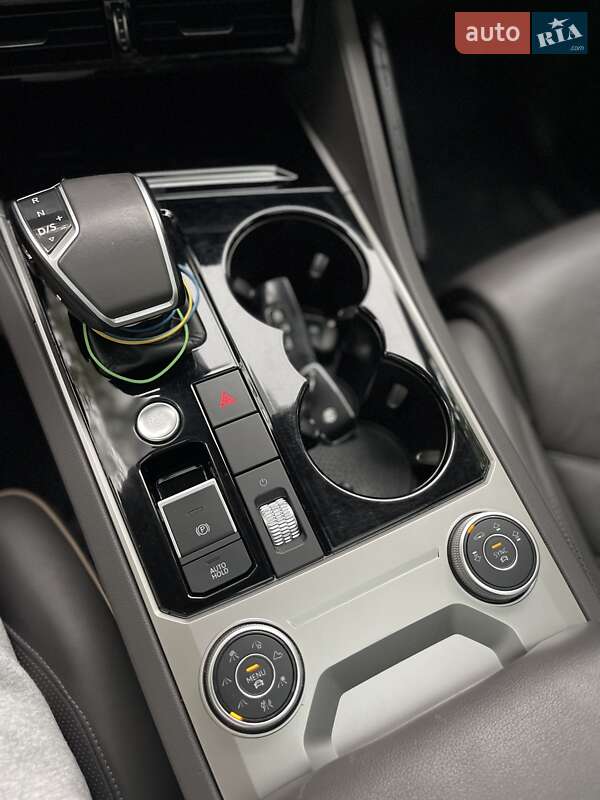 Внедорожник / Кроссовер Volkswagen Touareg 2018 в Одессе фото 21 Внедорожник / Кроссовер Volkswagen Touareg 2018 в Одессе