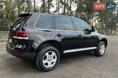 Внедорожник / Кроссовер Volkswagen Touareg 2007 в 