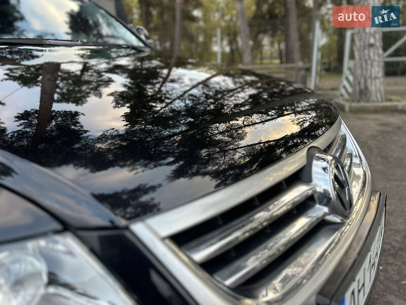 Позашляховик / Кросовер Volkswagen Touareg 2007 в Вінниці