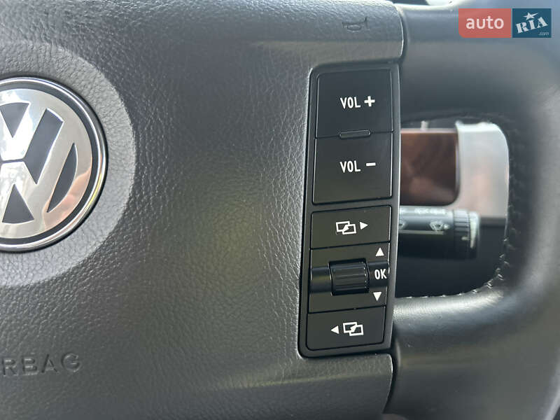 Позашляховик / Кросовер Volkswagen Touareg 2007 в Вінниці