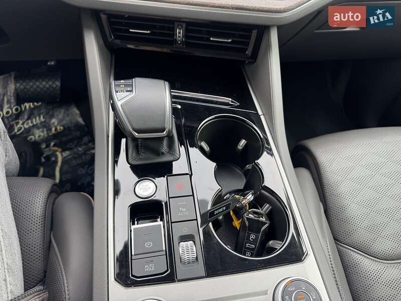 Внедорожник / Кроссовер Volkswagen Touareg 2022 в Тернополе фото 4 Внедорожник / Кроссовер Volkswagen Touareg 2022 в Тернополе