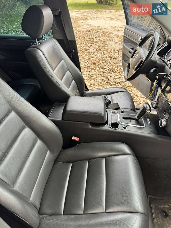 Внедорожник / Кроссовер Volkswagen Touareg 2007 в Киеве фото 21 Внедорожник / Кроссовер Volkswagen Touareg 2007 в Киеве