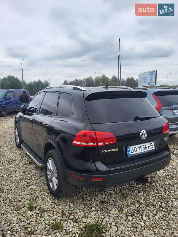 Внедорожник / Кроссовер Volkswagen Touareg 2017 в Тернополе