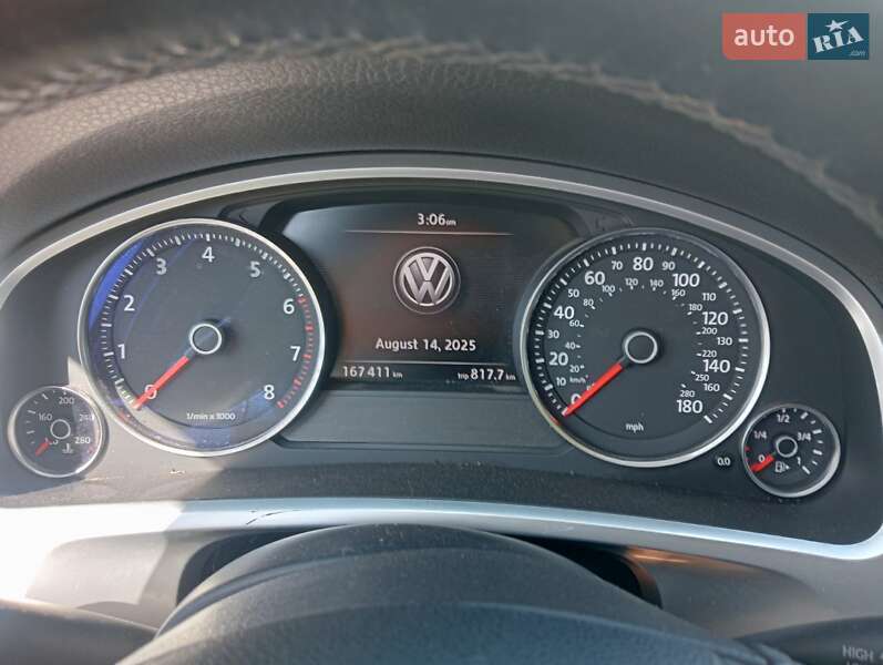 Позашляховик / Кросовер Volkswagen Touareg 2014 в Шепетівці