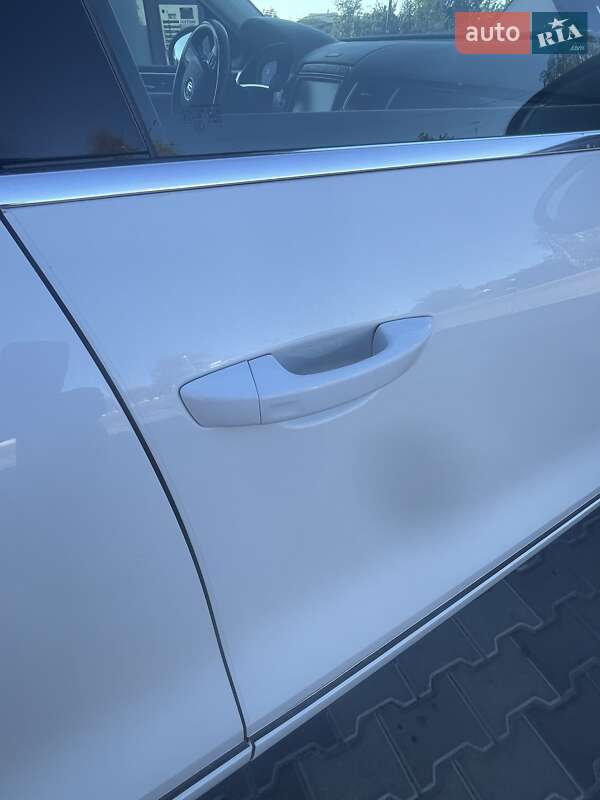 Внедорожник / Кроссовер Volkswagen Touareg 2016 в Белой Церкви фото 31 Внедорожник / Кроссовер Volkswagen Touareg 2016 в Белой Церкви