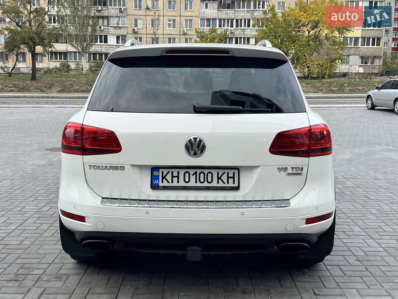 Позашляховик / Кросовер Volkswagen Touareg 2012 в Дніпрі фото 6 Позашляховик / Кросовер Volkswagen Touareg 2012 в Дніпрі