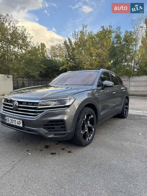 Позашляховик / Кросовер Volkswagen Touareg 2020 в Кривому Розі фото Позашляховик / Кросовер Volkswagen Touareg 2020 в Кривому Розі