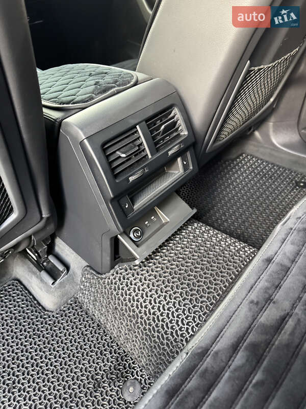 Позашляховик / Кросовер Volkswagen Touareg 2020 в Кривому Розі фото 14 Позашляховик / Кросовер Volkswagen Touareg 2020 в Кривому Розі