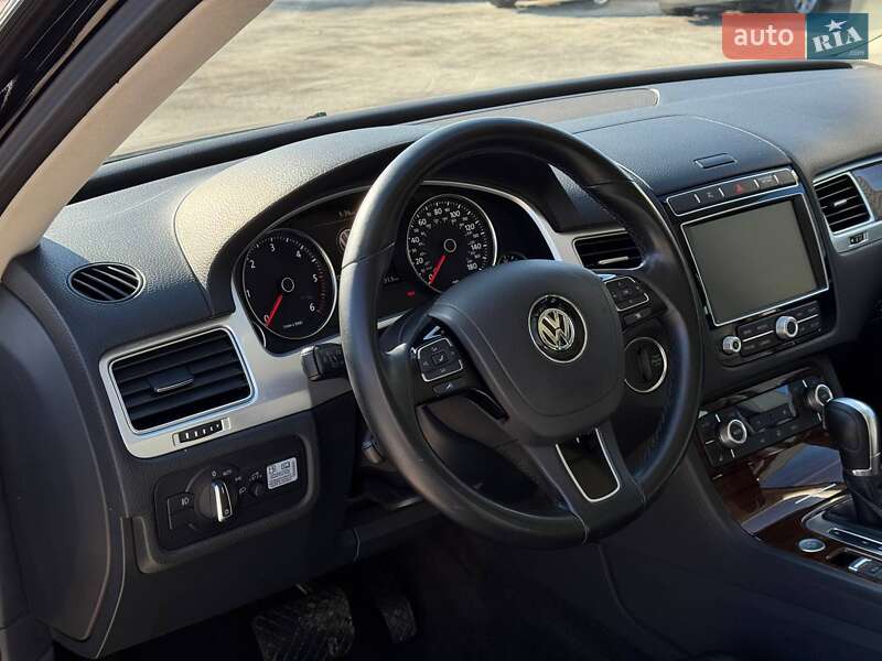 Внедорожник / Кроссовер Volkswagen Touareg 2014 в Каменец-Подольском фото 22 Внедорожник / Кроссовер Volkswagen Touareg 2014 в Каменец-Подольском