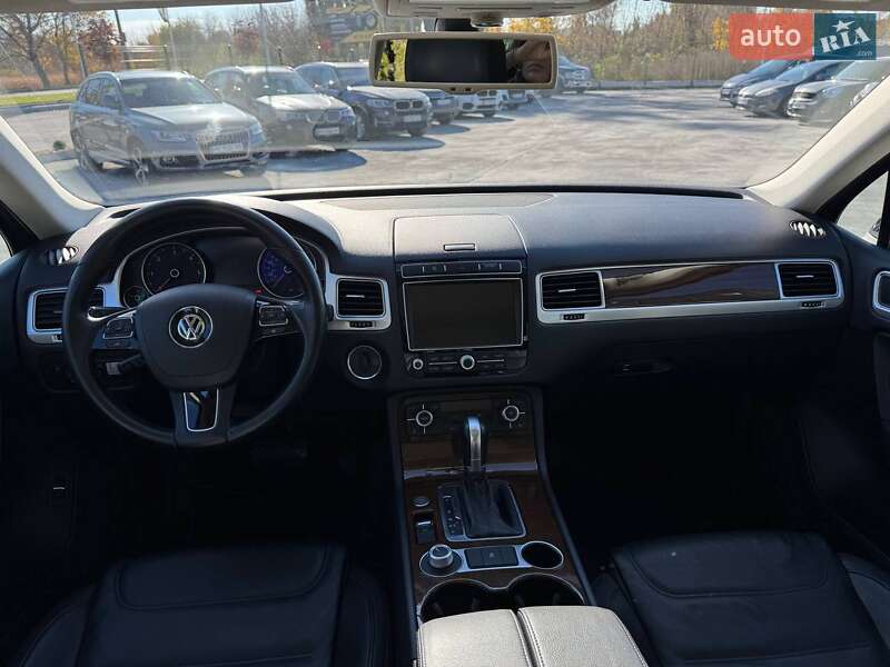Внедорожник / Кроссовер Volkswagen Touareg 2014 в Каменец-Подольском фото 42 Внедорожник / Кроссовер Volkswagen Touareg 2014 в Каменец-Подольском