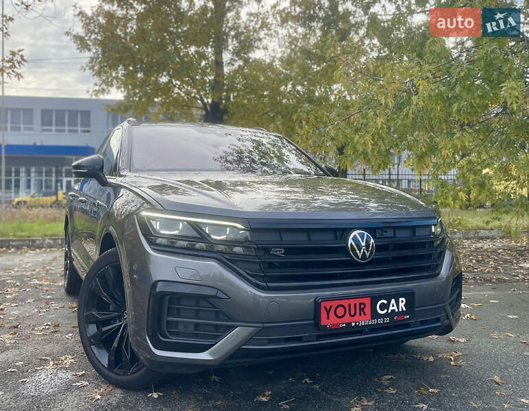 Внедорожник / Кроссовер Volkswagen Touareg 2022 в Киеве