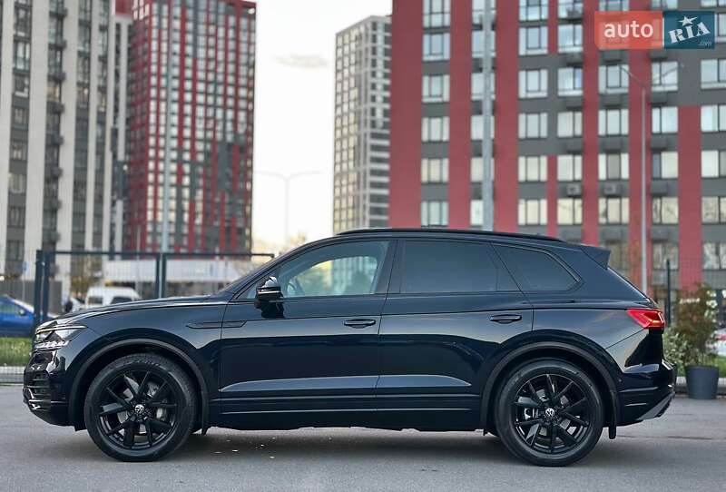 Позашляховик / Кросовер Volkswagen Touareg 2021 в Києві фото 8 Позашляховик / Кросовер Volkswagen Touareg 2021 в Києві