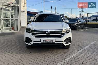 Внедорожник / Кроссовер Volkswagen Touareg 2020 в Черновцах