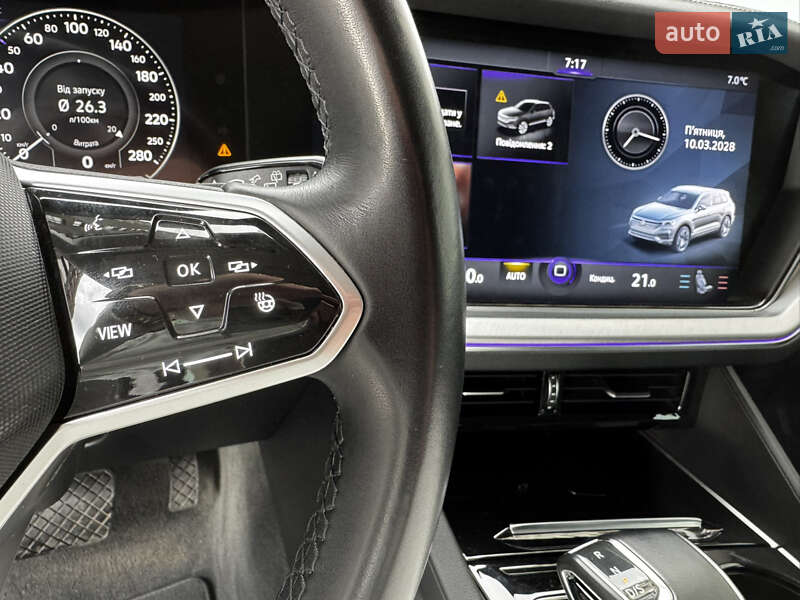 Позашляховик / Кросовер Volkswagen Touareg 2020 в Києві фото 35 Позашляховик / Кросовер Volkswagen Touareg 2020 в Києві
