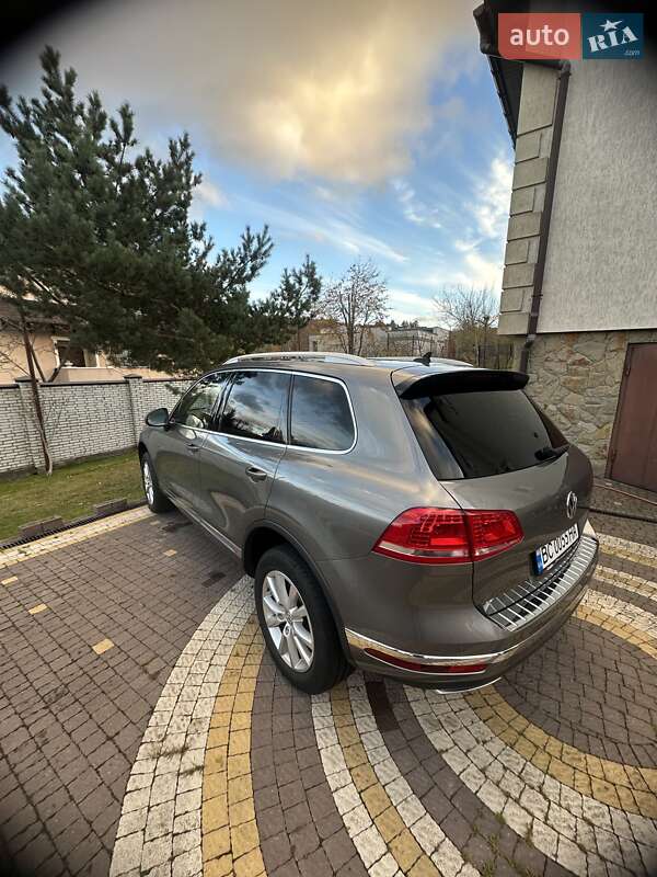 Внедорожник / Кроссовер Volkswagen Touareg 2017 в Львове фото 11 Внедорожник / Кроссовер Volkswagen Touareg 2017 в Львове