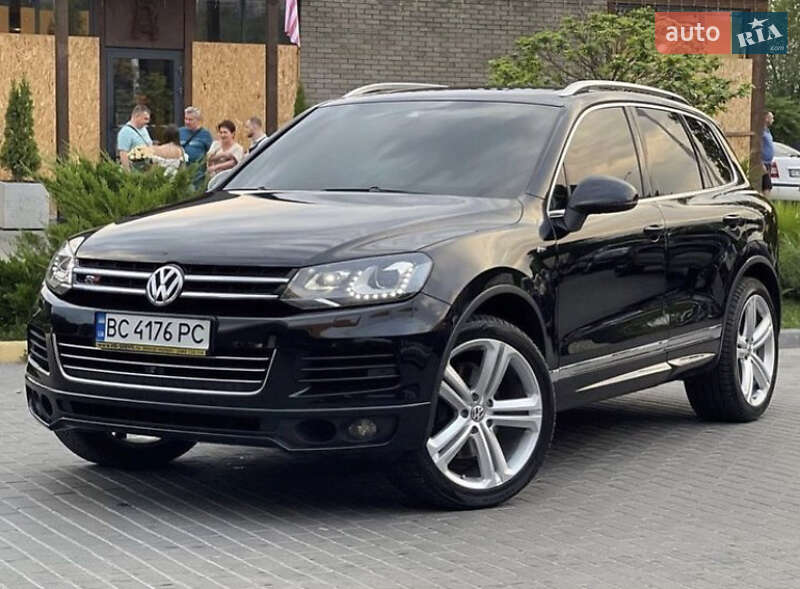 Позашляховик / Кросовер Volkswagen Touareg 2012 в Дніпрі фото 2 Позашляховик / Кросовер Volkswagen Touareg 2012 в Дніпрі