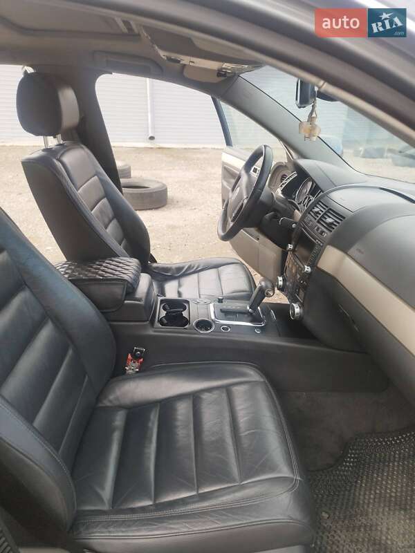 Внедорожник / Кроссовер Volkswagen Touareg 2005 в Николаеве фото 6 Внедорожник / Кроссовер Volkswagen Touareg 2005 в Николаеве