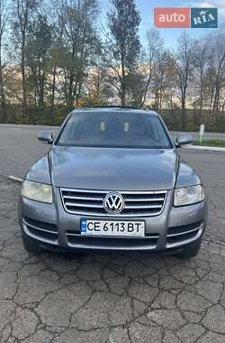 Внедорожник / Кроссовер Volkswagen Touareg 2003 в Черновцах