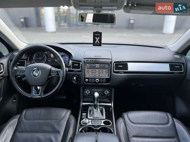 Позашляховик / Кросовер Volkswagen Touareg 2016 в Києві фото 25 Позашляховик / Кросовер Volkswagen Touareg 2016 в Києві