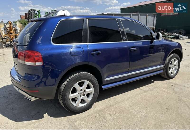 Внедорожник / Кроссовер Volkswagen Touareg 2006 в Теофиполе