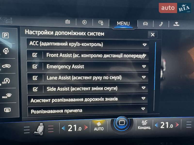 Позашляховик / Кросовер Volkswagen Touareg 2021 в Києві