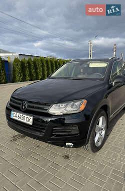 Позашляховик / Кросовер Volkswagen Touareg 2012 в Черкасах