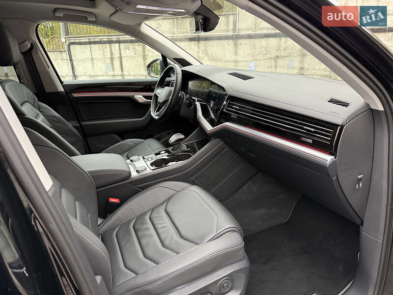 Внедорожник / Кроссовер Volkswagen Touareg 2022 в Ровно фото 40 Внедорожник / Кроссовер Volkswagen Touareg 2022 в Ровно