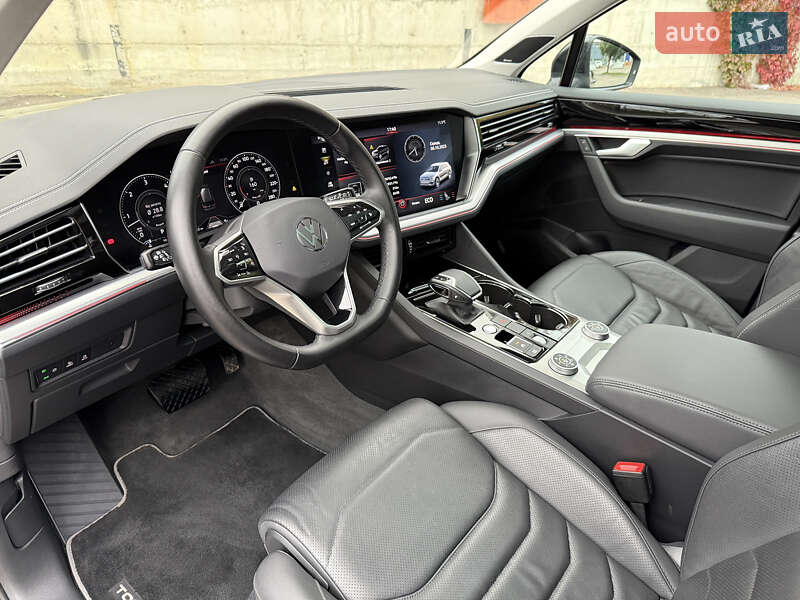 Внедорожник / Кроссовер Volkswagen Touareg 2022 в Ровно фото 88 Внедорожник / Кроссовер Volkswagen Touareg 2022 в Ровно