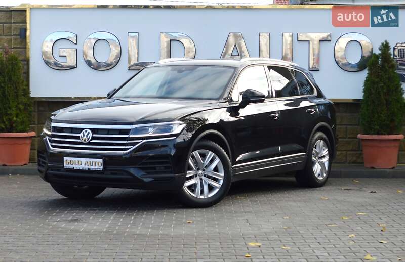 Внедорожник / Кроссовер Volkswagen Touareg 2018 в Одессе
