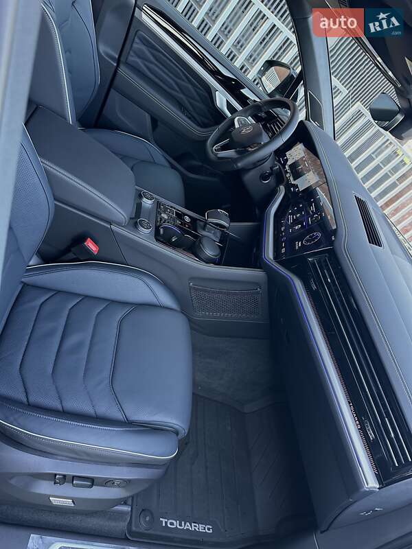 Внедорожник / Кроссовер Volkswagen Touareg 2025 в Днепре