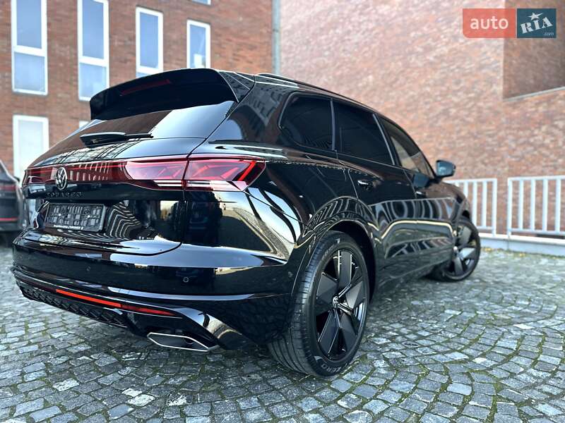 Внедорожник / Кроссовер Volkswagen Touareg 2025 в Днепре