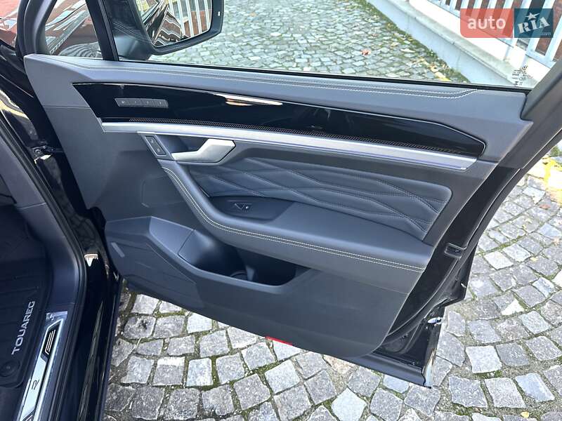 Внедорожник / Кроссовер Volkswagen Touareg 2025 в Днепре