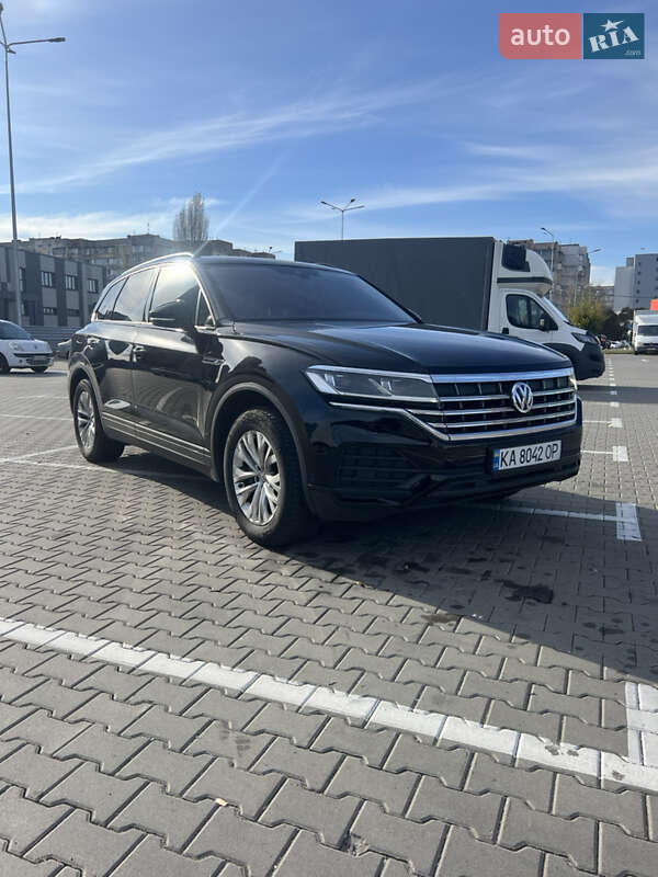 Внедорожник / Кроссовер Volkswagen Touareg 2019 в Киеве фото 6 Внедорожник / Кроссовер Volkswagen Touareg 2019 в Киеве