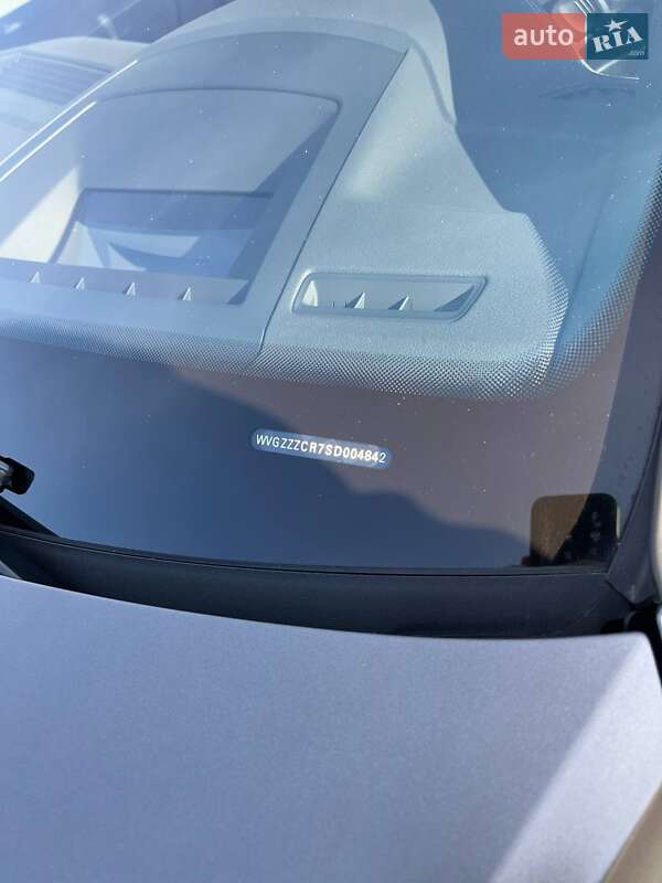 Внедорожник / Кроссовер Volkswagen Touareg 2024 в Киеве