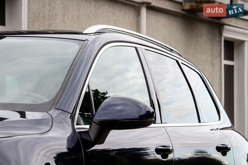 Внедорожник / Кроссовер Volkswagen Touareg 2013 в Нововолынске фото 20 Внедорожник / Кроссовер Volkswagen Touareg 2013 в Нововолынске