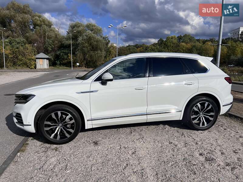 Внедорожник / Кроссовер Volkswagen Touareg 2018 в Днепре фото 4 Внедорожник / Кроссовер Volkswagen Touareg 2018 в Днепре
