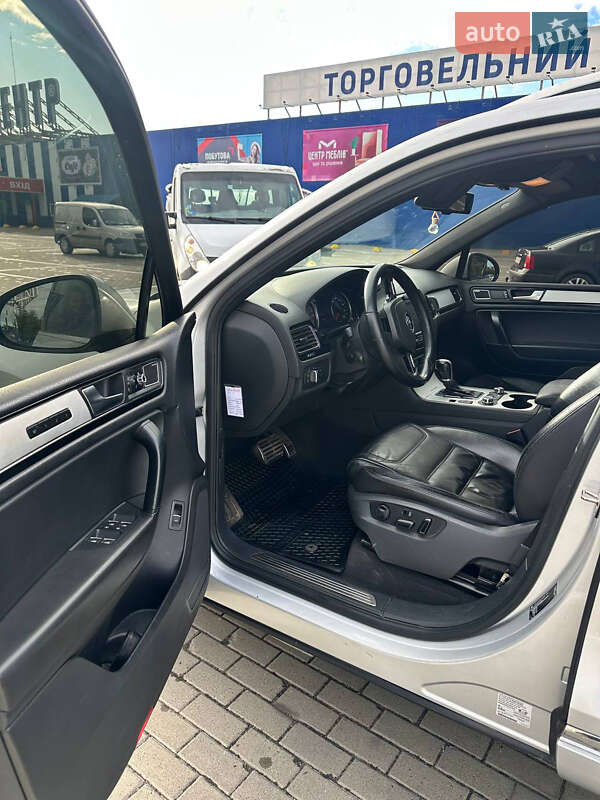 Внедорожник / Кроссовер Volkswagen Touareg 2010 в Ковеле фото 6 Внедорожник / Кроссовер Volkswagen Touareg 2010 в Ковеле