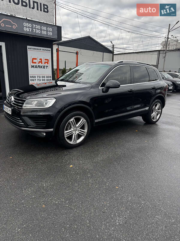 Внедорожник / Кроссовер Volkswagen Touareg 2015 в Киеве фото 4 Внедорожник / Кроссовер Volkswagen Touareg 2015 в Киеве