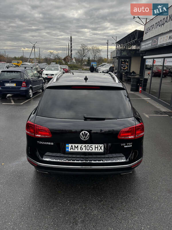 Внедорожник / Кроссовер Volkswagen Touareg 2015 в Киеве фото 9 Внедорожник / Кроссовер Volkswagen Touareg 2015 в Киеве