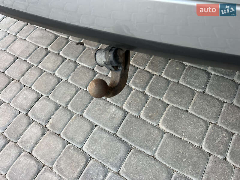 Внедорожник / Кроссовер Volkswagen Touareg 2010 в Виннице