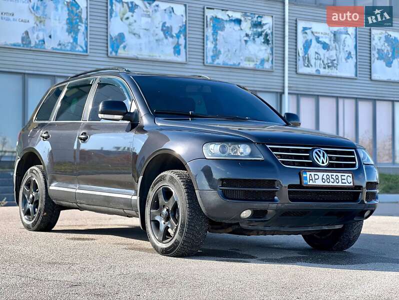 Внедорожник / Кроссовер Volkswagen Touareg 2006 в Запорожье