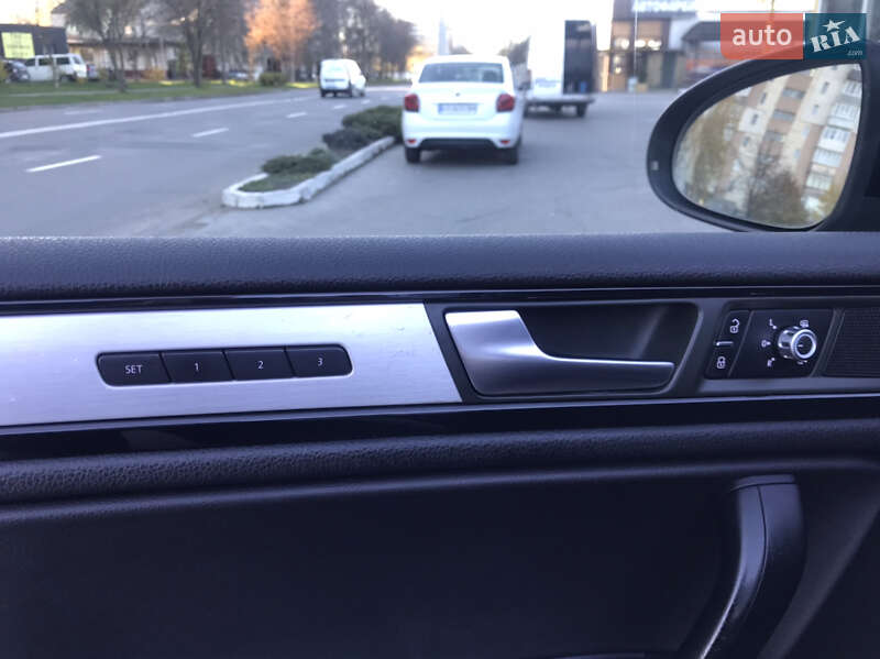 Внедорожник / Кроссовер Volkswagen Touareg 2011 в Хмельницком фото 27 Внедорожник / Кроссовер Volkswagen Touareg 2011 в Хмельницком