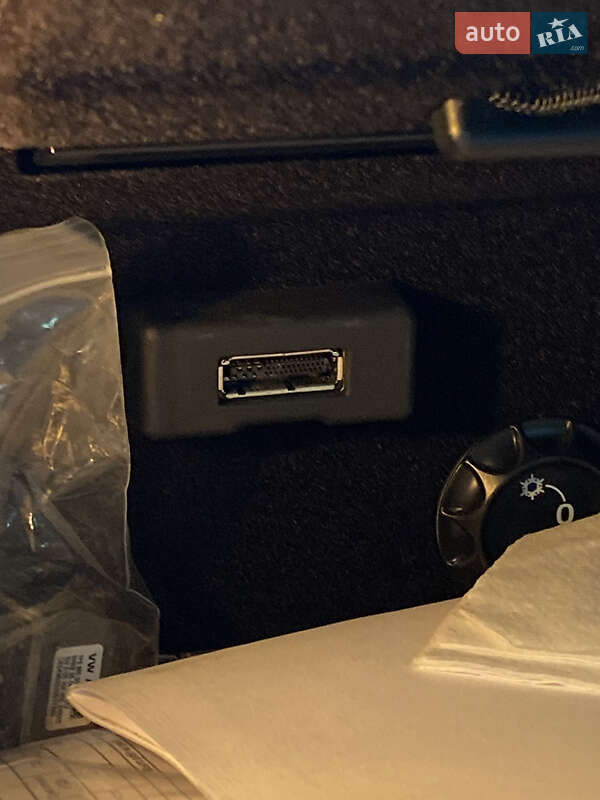 Внедорожник / Кроссовер Volkswagen Touareg 2010 в Хмельницком