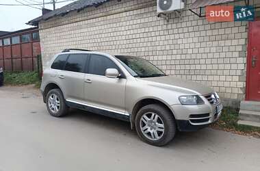 Позашляховик / Кросовер Volkswagen Touareg 2006 в Дунаївцях