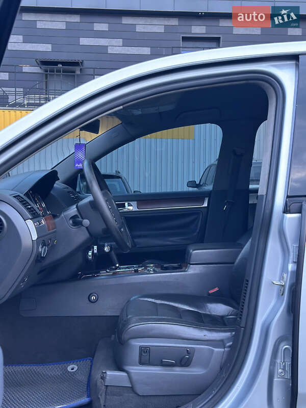 Позашляховик / Кросовер Volkswagen Touareg 2002 в Вінниці