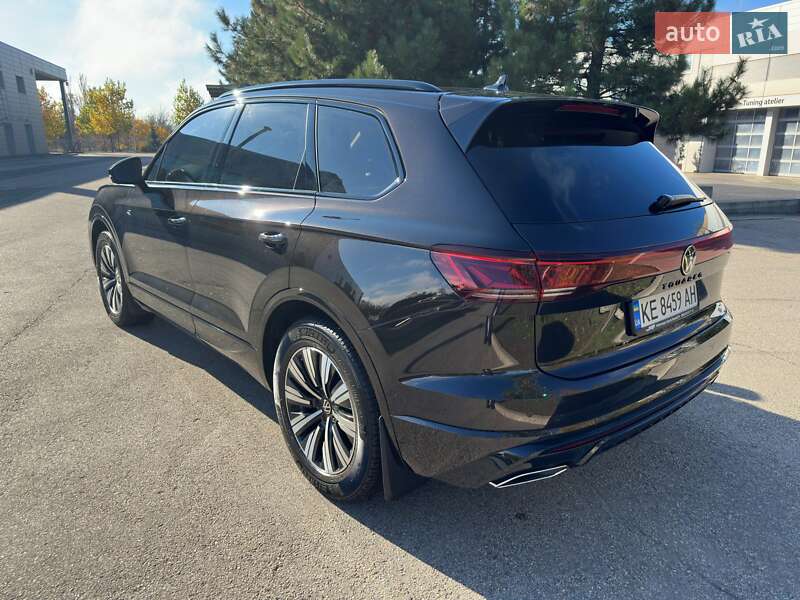 Внедорожник / Кроссовер Volkswagen Touareg 2024 в Кривом Роге